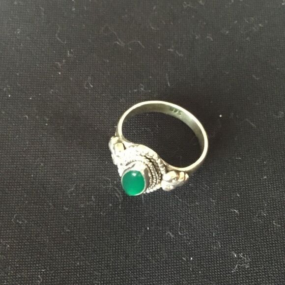 NWOT. Sterling Silver Green Onyx Rings S 8  mm - Picture 4 of 13